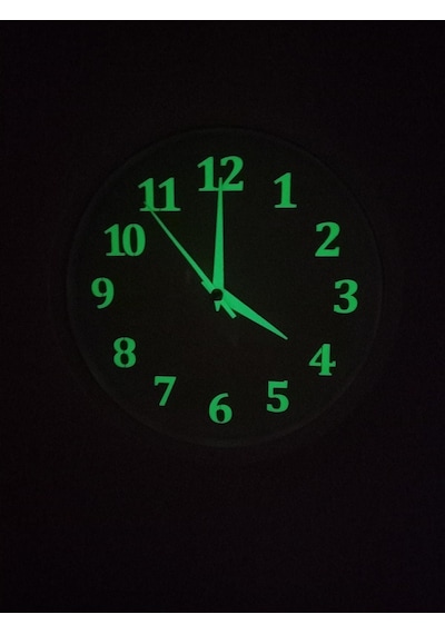 Fosforlu Gece Parlayan Beyaz Duvar Saati 4 Adet Çanta Hediyeli Beyaz