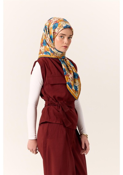 Silk Home Organik Pamuk İpek Eşarp Çilek Kırmızısı Gök Mavi Çiçek Desenli Tok Duruşlu 90x90 Çok Renkli