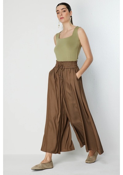 On Kadın Beli Lastikli Geniş Paça Pantolon 70136 Kahverengi