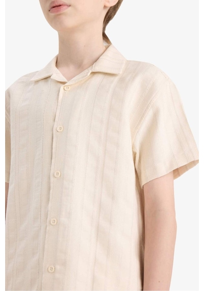 DeFacto Erkek Çocuk Oversize Geniş Kalıp Polo Yaka Kısa Kollu Gömlek E5831A825HSBG33 DeFacto Erkek Çocuk Oversize Geniş Kalıp Polo Yaka Kısa Kollu Gömlek E5831A825HSBG33