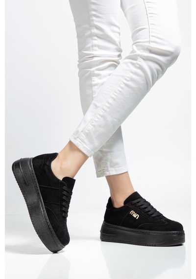 Bahrina Kadın Beyaz Cilt Kalın Taban Tokalı Sneaker Siyah