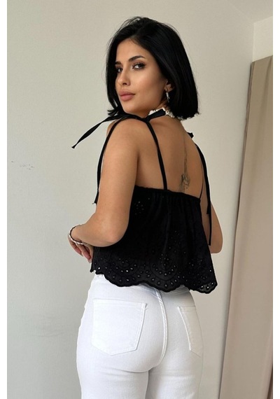 Tanla Butik Siyah Bağcıklı Brode Bluz Siyah