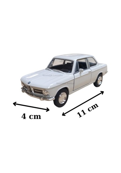 Nostaljik Beyaz Bmw 2000 Tı 1/32 Ölçek Metal Çek Bırak Kapılar Açılır Model Araba Çok Renkli