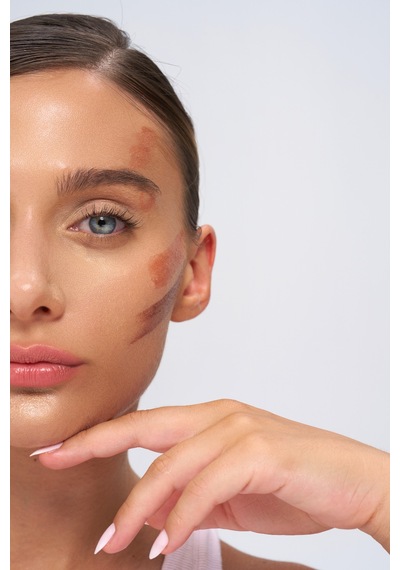 Kuatra Amber Crystal Doğal Bakır Işıltı Highlighter Stick Nemlendirici & Plastiksiz Ambalaj 14