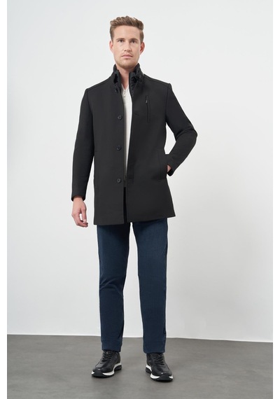 İmza Siyah Kaşe Kürklü Yaka Düz Tek Yırtmaç Tam Kapitone Astar Slim Fit Classic Palto 1005245102 Siyah İmza Siyah Kaşe Kürklü Yaka Düz Tek Yırtmaç Tam Kapitone Astar Slim Fit Classic Palto 1005245102 Siyah
