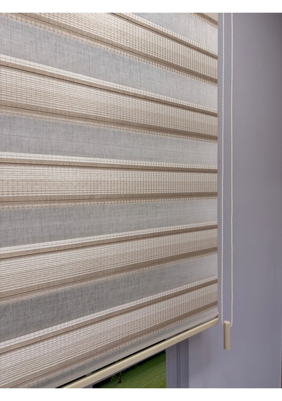 Viola Serisi Krem Bej Keten Dokulu Modern Zebra Stor Perde