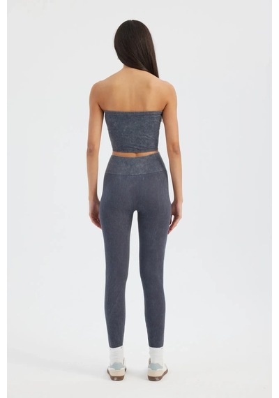 Hiccup Asit Yıkanmış Straplez Nervürlü Crop Top Arduvaz Grisi