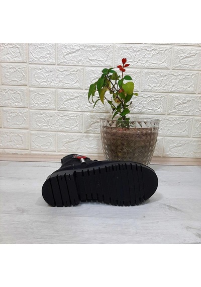 Fiyra Ign11 Siyah Zümrüt Dope Kız Çocuk Bot 001