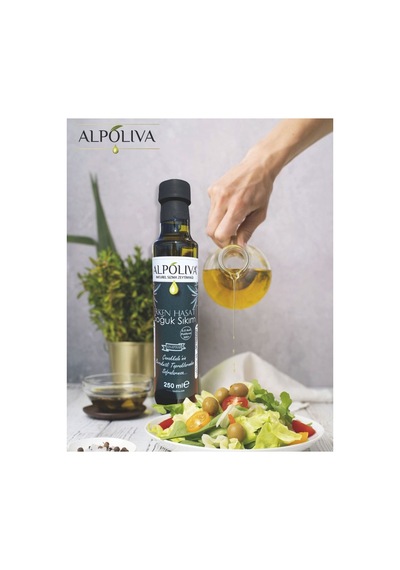 Alpoliva 250 Ml Naturel Sızma Zeytinyağı Ve 250 Ml Zetin Sütü