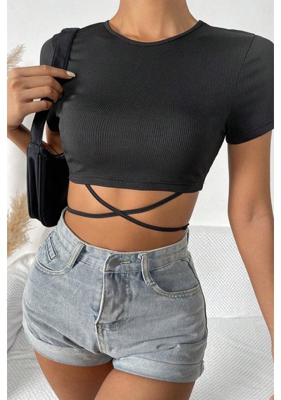 Beru Kadın Siyah Yarım Kol Çapraz Bağlamalı Crop Top Bluz L - XL