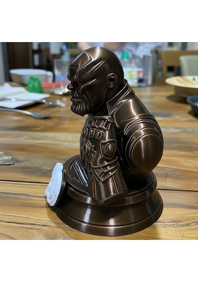 Thanos 3d Büst Figür - Sonsuzluk Eldivenli Bronz Renk Özel Tasarım 10x12cm