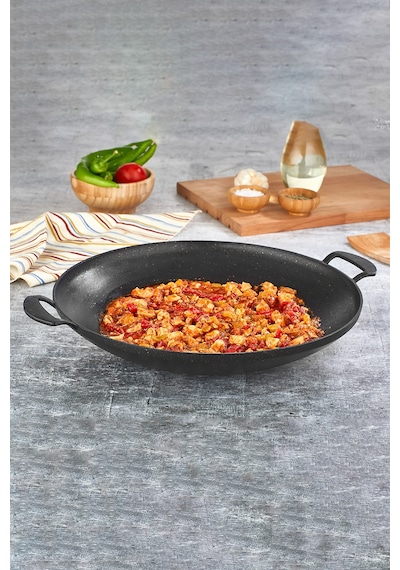 Polochef İron Döküm Granit Sac Kavurma Gözleme Tavası 34 Cm Siyah