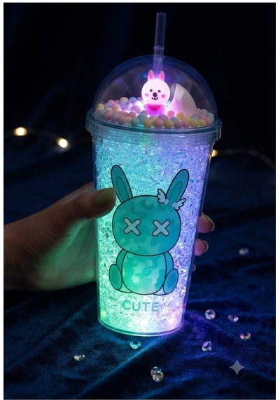 Çift Katlı İçecek Bardağı Led Işıklı Pipetli Kawaii Chibi Sevimli Tavşan Figürlü Suluk 450 Ml Yeşil