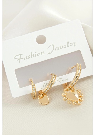 Bay 3 Adet Kalp Zirkon Taşlı Küpe Najmaddin Standart 50637409