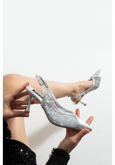 Dabab Shoes Laceora Kadın Gümüş Sivri Burun 10 Cm Topuklu Dantel Dokulu İnci Detaylı Slingback Abiye Ayakkabı Dabab Shoes Laceora Kadın Gümüş Sivri Burun 10 Cm Topuklu Dantel Dokulu İnci Detaylı Slingback Abiye Ayakkabı