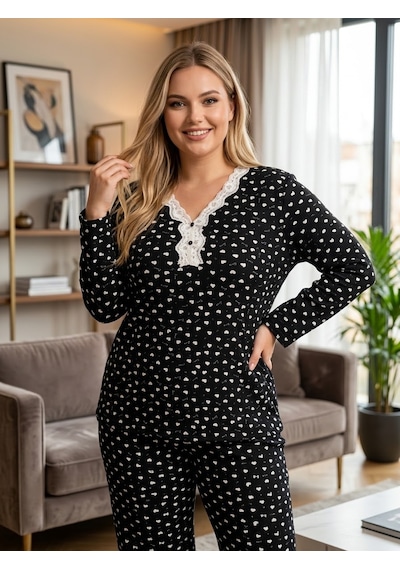 Kadın Büyük Beden Uzun Kollu Desenli Dantel Detaylı Kaşkorse Kumaş Pijama Takımı Siyah Beyaz