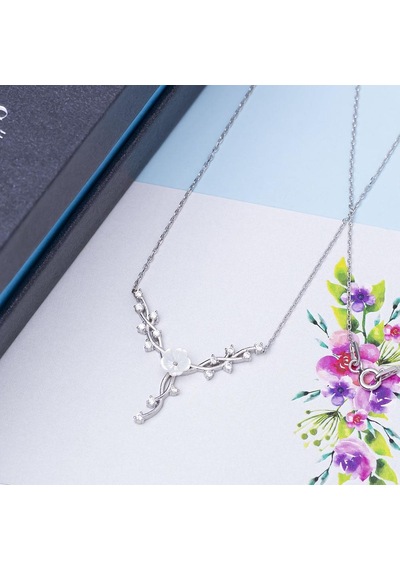 Sedef Çiçekli Sarmaşık Model Zirkon Taşlı 925 Ayar Gümüş Kadın Kolye