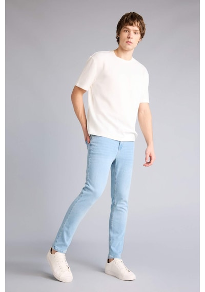 Defacto Carlo Skinny Fit Ekstra Dar Kalıp Normal Bel Ekstra Dar Paça Jean Pantolon D0025AX26SP Mavi