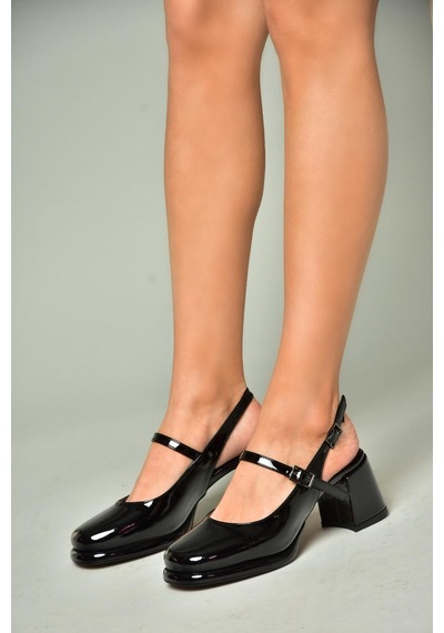 Fox Shoes U820930008 Siyah Rugan Kalın Topuklu Kadın Ayakkabı Siyah