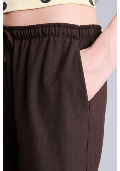 Defacto Wıde Leg Çift Cepli Normal Bel Standart Boy Pantolon F6249ax26aubn473 Kahve-bn473