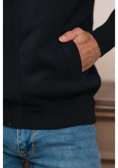 Woolen World Pilot Yaka Fermuar Kapamalı Klasik Kesim Astarlı Çelik Örgü Hırka Lacivert Woolen World Pilot Yaka Fermuar Kapamalı Klasik Kesim Astarlı Çelik Örgü Hırka Lacivert