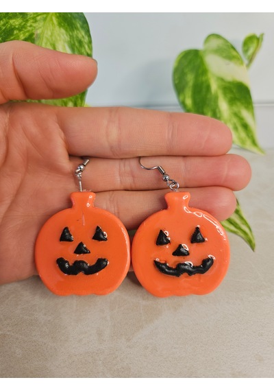 El Yapımı Polimer Kil Küpe - Paslanmaz Çelik Aparatlı Turuncu Cadılar Bayramı Bal Kabağı Figürlü Sallantılı Küpe Spooky Pumpkin