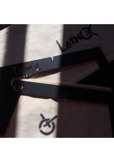 29 Cm Latnox OX+ Kamp Ocağı - Ateş Üstü Izgara - Kamp Malzemesi Siyah