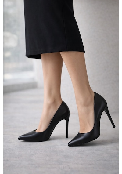 Firibu Kadın Stiletto Sivri Burun İnce Topuk Şık Klasik Ofis & Abiye Ayakkabı 35-41-42 Özel Numara Esensstiletto Siyah - Cilt Firibu Kadın Stiletto Sivri Burun İnce Topuk Şık Klasik Ofis & Abiye Ayakkabı 35-41-42 Özel Numara Esensstiletto Siyah - Cilt