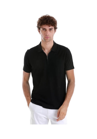 Hatemoğlu Siyah Regular Fit Jakarlı Polo Yaka Fermuarlı Tişört 35362024c014 002 Siyah