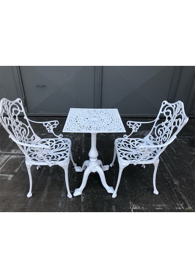Aluminyumdokumcu Kıvırcık Sandalye 50 Çap Kare Masa