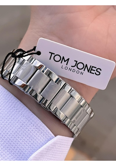 Tom Jones Bileklik Hediyeli Çelik Kordon 3 Atm Suya Dayanıklı 2 Yıl Garantili Erkek Kol Saati 10072.3 Gümüş