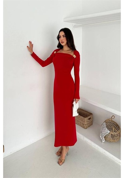 Neşeli Butik Kadın Drapeli Kayık Yaka Gold Aksesuarlı Elbise Nbk4386 Kırmızı