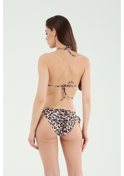 Louren Kadın Siyah Leopar Desenli İnce Kaplı Boyundan Bağlamalı Üçgen Bikini Takımı Siyah Leopar Louren Kadın Siyah Leopar Desenli İnce Kaplı Boyundan Bağlamalı Üçgen Bikini Takımı Siyah Leopar