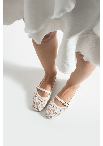 Dabab Shoes Merına Kadın Düz Babet Dantel Dokuma Çiçek Desenli Tokalı Düz Ayakkabı Krem - Beyaz - Bordo Beyaz Kombin