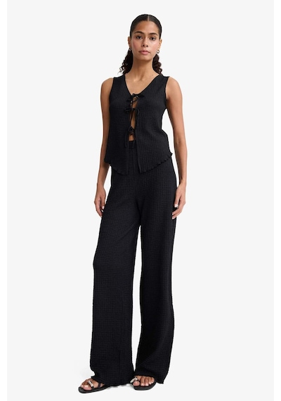 Defacto Slim Fit Dar Kesim V Yaka Önden Bağlamalı Bürümcük Kolsuz Bluz F7992ax25aubk81 Siyah