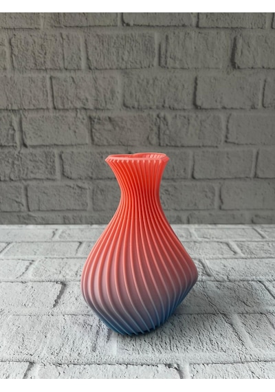 Romantik Figürlü Süslük Vazo Modern Tasarım 15 Cm Pembe