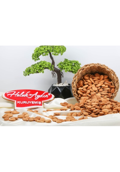 Haluk Aydın Kuruyemiş Yerli Çİğ Badem İçi 1 KG