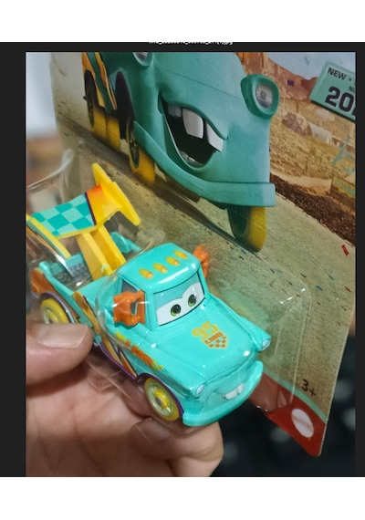 Disney Pixar Cars Race To Celebrate Series - Mater Çok Renkli