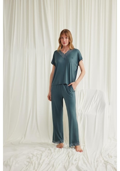 İkikareshop Kısa Kollu V Yakalı Dantelli Pijama Takımı Çok Renkli