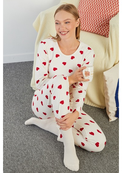 Fullamoda Kalp Desenli Bisiklet Yaka Süet Pijama Takımı Ekru