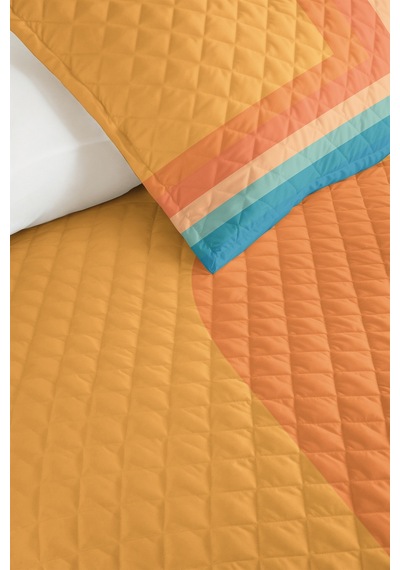 Geometrik Mavi Genç Odası Tek Kişilik Pike Takımı - Turuncu Retro 160x220 Cm Kapitone Yatak Örtüsü Kabuğu Perde Solgunluğu Geometrik Mavi Genç Odası Tek Kişilik Pike Takımı - Turuncu Retro 160x220 Cm Kapitone Yatak Örtüsü Kabuğu Perde Solgunluğu