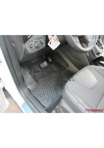 Ford Kuga Havuzlu 3D Paspas. Ford Kuga Paspas. 2012-2019