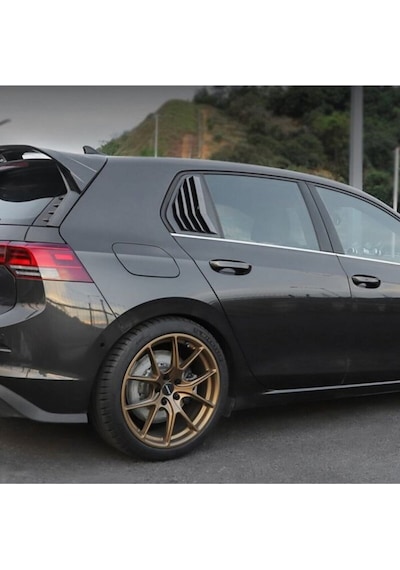 Volkswagen Golf 8 Ithal Piano Black Cam Kaplama Vizörü