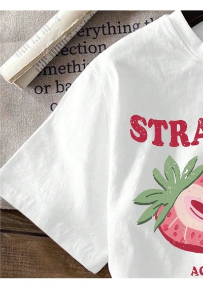 Uyguntarz Unisex Strawberry Baskılı Tasarım Tshirt Beyaz