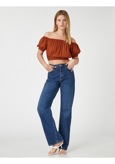 Koton Crop Bluz Omzu Açık Lastikli Kahverengi 3sak60010pw
