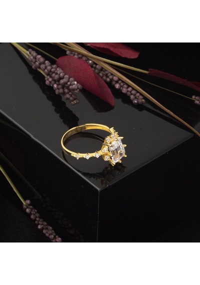 Bilezikci 14 Ayar Altın Baget Taşlı Yüzük YZCAY14K29186