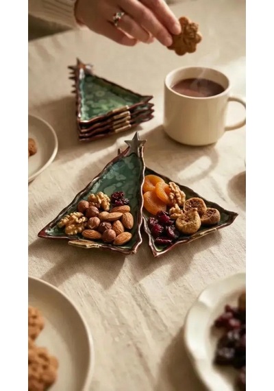 Forest El Yapımı Stoneware Sunum Tabağı Ağaç Formlu Tasarım Alacalı Yeşil Ve Kırmızı