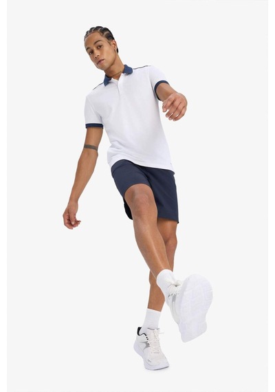 DeFactoFit Slim Fit Dar Kesim Sporcu Dokuma Şort D9249AX25SPNV82