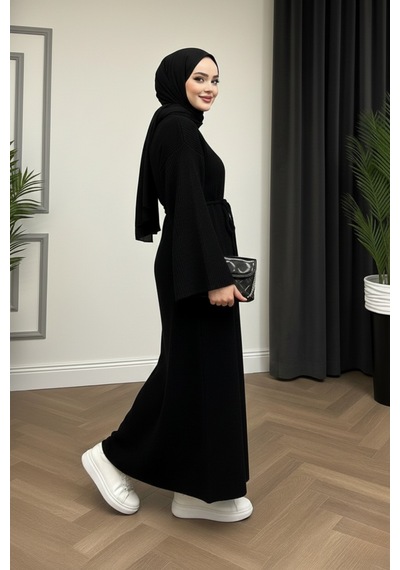 Defymoda Kadın Siyah Ribanalı / Fitilli Uzun Tesettürlü Kışlık Elbise - Çan Kol Detaylı Astarlı/örme Siyah