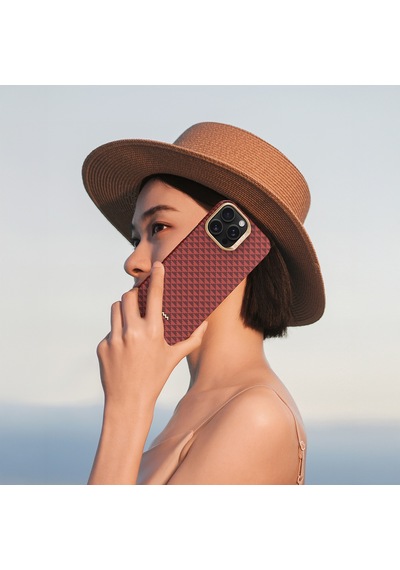 Apple Uyumlu iPhone 16 Pro Kılıf M-safe Şarj Özellikli Raptic Aramid Skin Origin Serisi Kapak Kırmızı